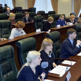 Депутаты назвали имена своих кандидатов в Общественную палату региона