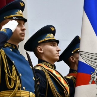 В академии ВКО и Суворовском училище прошли торжества, посвящённые Дню защитника Отечества