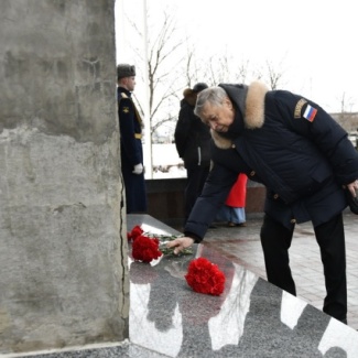 Депутаты почтили память освободителей Калинина