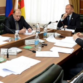 Здоровье и отдых детей — в центре внимания комитета по социальной политике