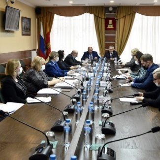 Состоялось заседание комитета по аграрной политике и природопользованию