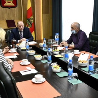 Сергей Голубев провел рабочую встречу с руководителями школьных и вузовских музеев