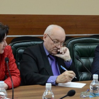 Законодатели и профсоюзы: нужно чаще встречаться