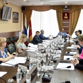 Состоялось заседание комитета по социальной политике