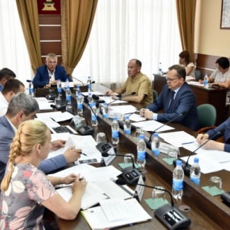 В областном парламенте обсудили ход догазификации населенных пунктов региона