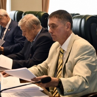 Состоялось заседание комитета по бюджету и налогам