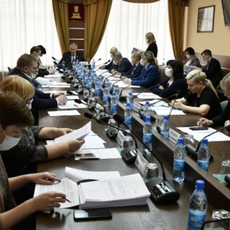 Состоялось заседание комитета по экономической политике