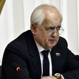 Виктор Константинов: «Совершенствование системы налогообложения позволит увеличить доходы бюджетов территорий»