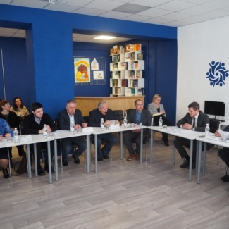 Комитет обсудил вопросы кадрового обеспечения строительной отрасли региона