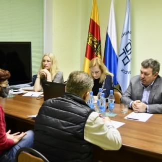 В Законодательном Собрании возобновился личный приём граждан