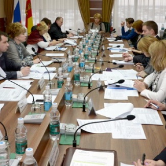 Комитеты готовят областной бюджет к принятию