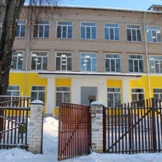 В посёлке Суховерково Калининского района после капитального ремонта открылась школа