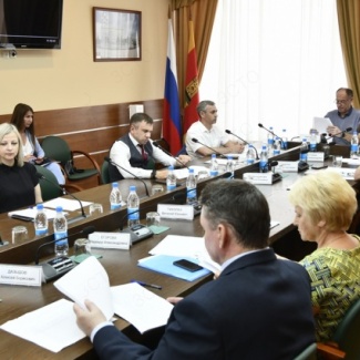 Состоялось заседание комитета по социальной политике