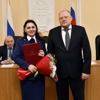 Сергей Голубев поздравил работников прокуратуры