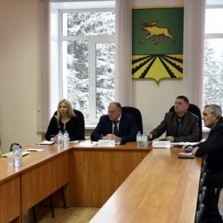 Депутаты Законодательного Собрания Тверской области участвуют в декаде приёмов граждан в общественных приёмных «Единой России»