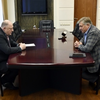 Сергей Голубев встретился с генеральным директором группы компаний ВСК – «Высокотехнологичные системы и компоненты» Александром Старостиным