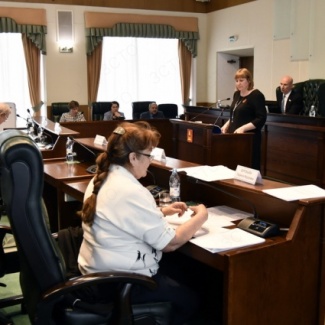 Комитет по бюджету и налогам одобрил проект закона о внесении изменений в областной бюджет на 2023 год