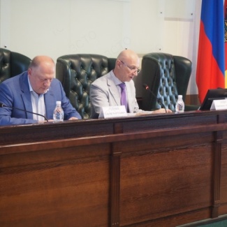 Состоялось заседание постоянного комитета по бюджету и налогам