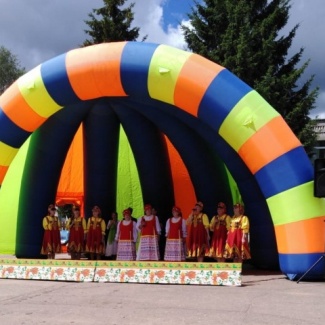 Западнодвинский и Лесной районы отметили дни рождения