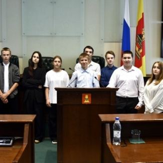 В Законодательном Собрании  прошли очередные экскурсии