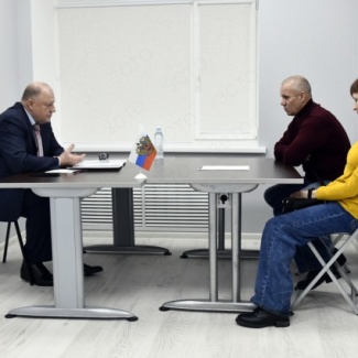 Председатель Законодательного Собрания провёл депутатский приём в Штабе общественной поддержки