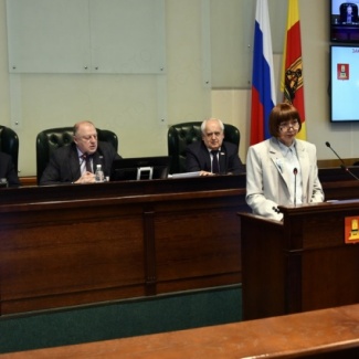 Законодательное Собрание приняло закон о внесении изменений в областной бюджет