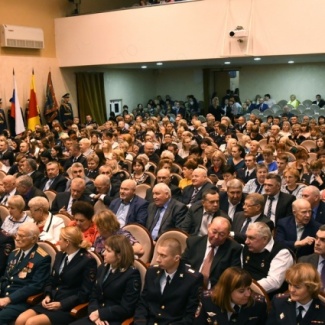 10 ноября сотрудники органов внутренних дел отмечают профессиональный праздник