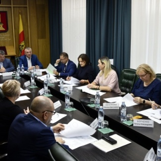 В Законодательном Собрании прошло совещание по вопросу осуществления на территории Тверской области муниципального контроля в сфере благоустройства