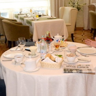 «Завтрак со спикером»