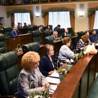 Законодательным Собранием принят бюджет ТФОМС на 2025-2027 годы