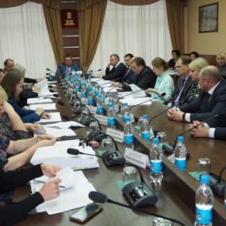 Состоялось заседание постоянного комитета по госустройству и местному самоуправлению