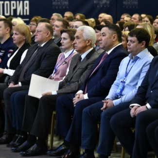 Сергей Голубев поздравил сотрудников Тверской станции скорой медицинской помощи с 95-летием службы