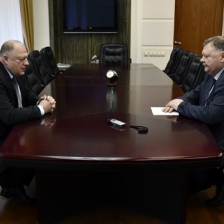 Состоялась рабочая встреча Сергея Голубева с председателем Тверской городской Думы Евгением Пичуевым