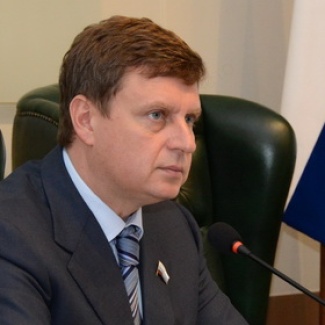 Андрей Епишин: «Нужно ввести употребление алкоголя в цивилизованные рамки»