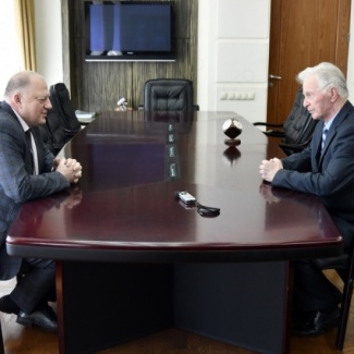 Сергей Голубев провел встречу с Почетным гражданином Тверской области Владимиром Сусловым