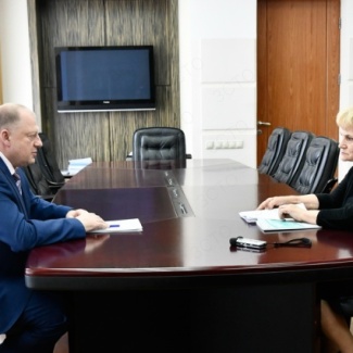 Состоялась рабочая встреча Сергея Голубева с Уполномоченным по правам человека в Тверской области Надеждой Егоровой