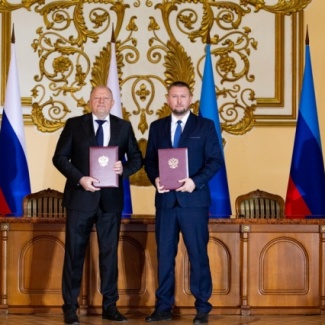 Тверское Заксобрание подписало Соглашение о сотрудничестве с Народным Советом ЛНР